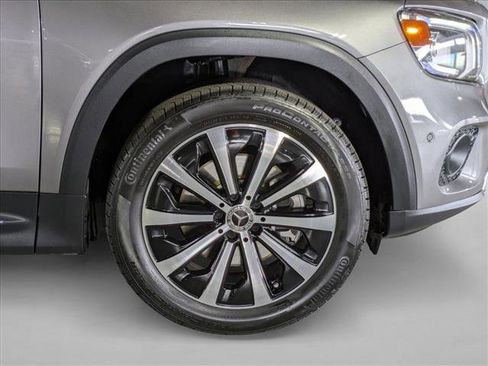 Certified 2023 Mercedes-Benz GLB 250 4MATIC image 21