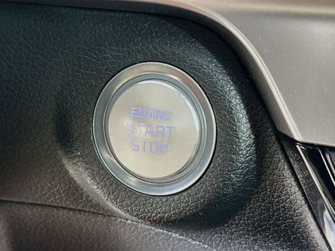 Used 2025 Kia Telluride S image 21