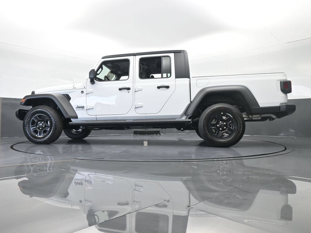 Used 2025 Jeep Gladiator Sport AWD/4WD image 53