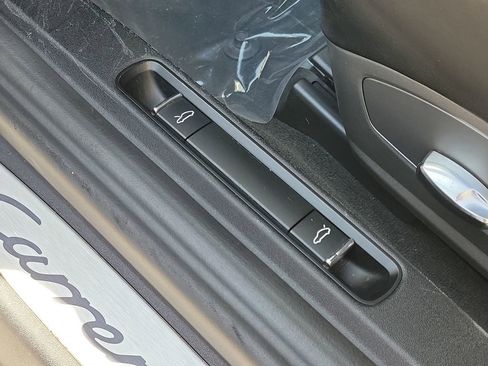 Certified 2018 Porsche 911 Carrera image 27