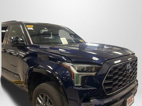 Used 2023 Toyota Sequoia Platinum image 2