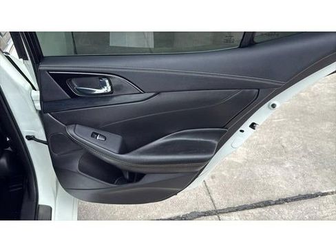 Used 2023 Nissan Maxima Platinum w/ Sport Mat Group FWD image 31