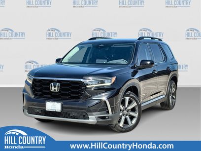 Certified 2025 Honda Pilot Elite