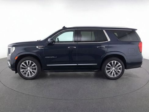 Used 2022 GMC Yukon XL Denali AWD/4WD image 6