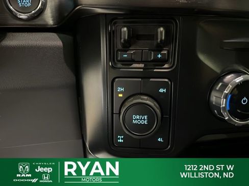 Used 2024 Ford F250 Lariat w/ Sport Appearance Package image 24