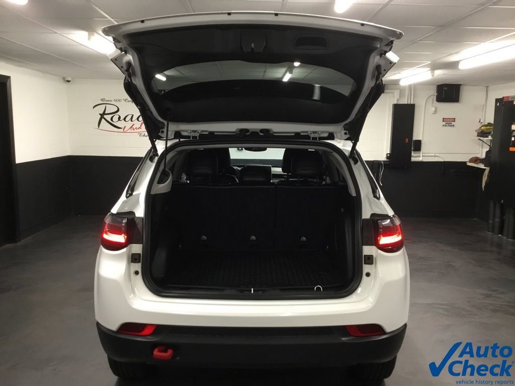 Used 2022 Jeep Compass Trailhawk w/ Trailhawk Elite Group AWD/4WD image 12