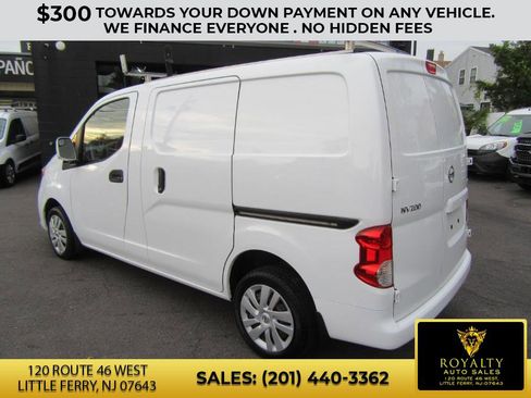 Used 2019 Nissan NV200 SV w/ Navigation Package image 20