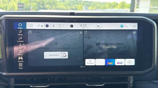 Used 2026 Jeep Gladiator Mojave w/ Safety Group AWD/4WD image 18