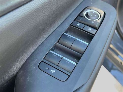 Certified 2024 Toyota Prius Prime XSE Premium image 20