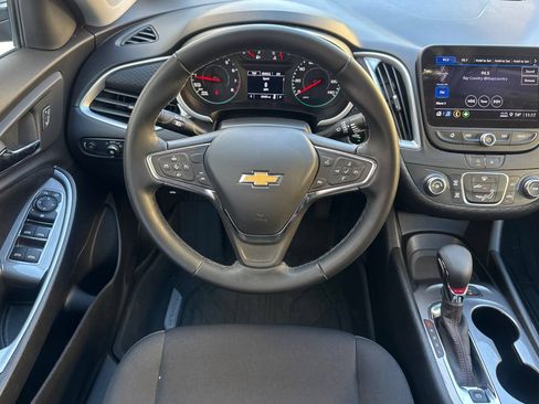 Used 2024 Chevrolet Malibu RS w/ LPO, Floor Liner Package FWD image 17