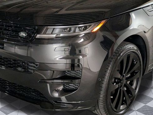 New 2026 Land Rover Range Rover Sport Dynamic SE AWD/4WD image 10