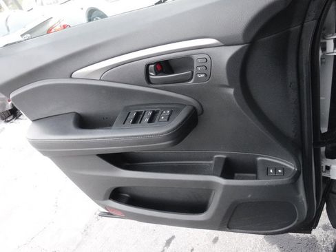 Used 2023 Honda Passport EX-L image 13