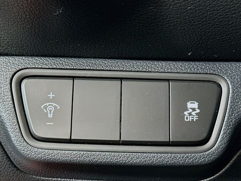 Used 2024 Kia Forte LXS image 16