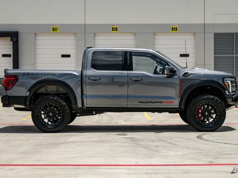 Used 2025 Ford F150 Raptor w/ Equipment Group 803A Raptor R AWD/4WD image 25