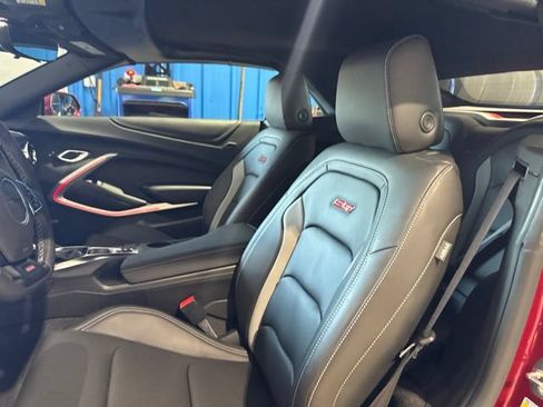 Used 2023 Chevrolet Camaro SS RWD image 9