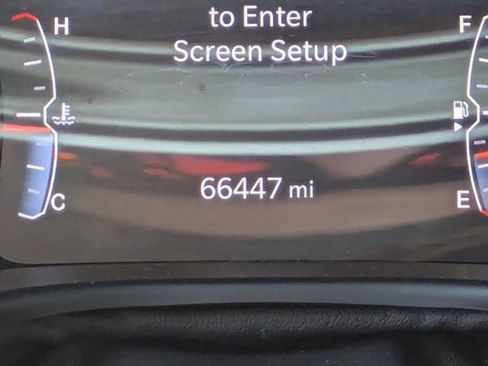 Used 2024 Jeep Compass Limited image 31