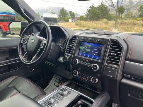 Used 2021 Ford Expedition Limited AWD/4WD image 18