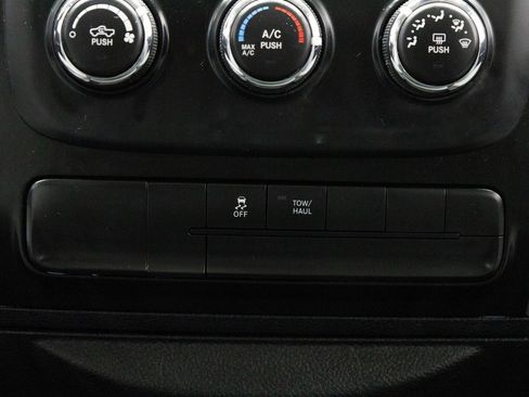 Used 2018 RAM 1500 Express w/ Express Value Package image 9