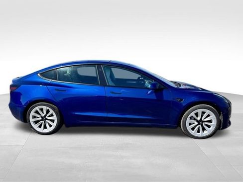 Used 2022 Tesla Model 3 Long Range AWD/4WD image 12