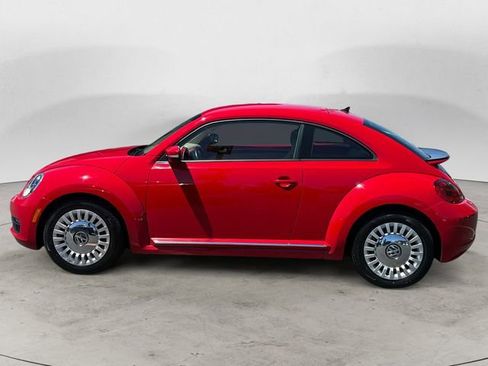 Used 2016 Volkswagen Beetle 1.8T SEL FWD image 2