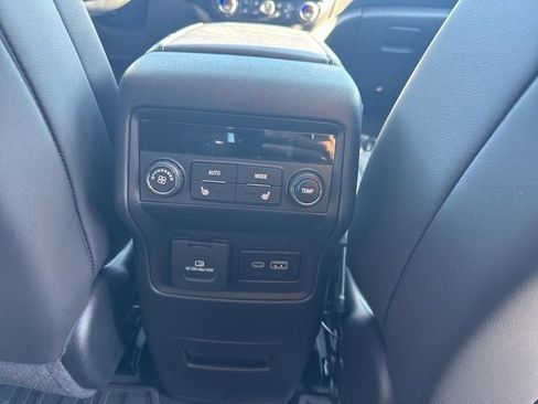 Certified 2023 GMC Acadia Denali w/ Black Diamond Edition image 15