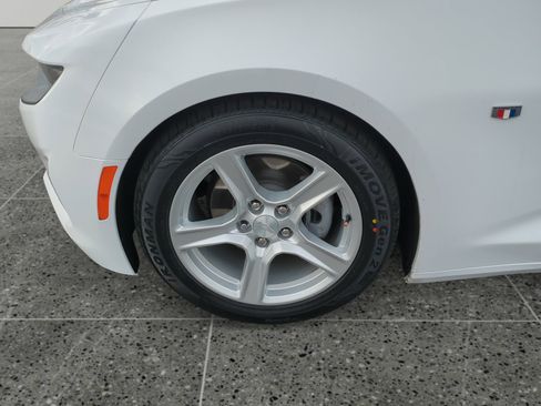 Used 2023 Chevrolet Camaro LT image 14