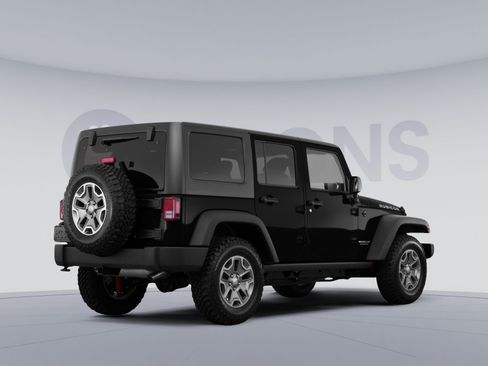 Used 2016 Jeep Wrangler Unlimited Rubicon w/ Connectivity Group AWD/4WD image 4