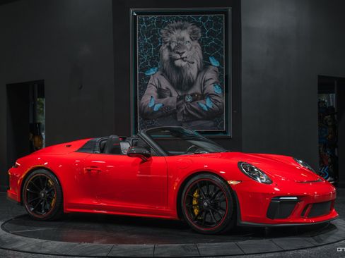 Used 2019 Porsche 911 Speedster RWD image 23