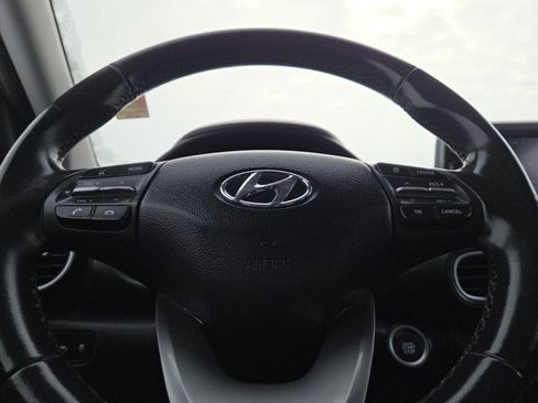 Used 2019 Hyundai Kona SEL image 25