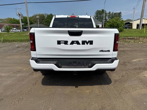 New 2026 RAM 1500 Express AWD/4WD image 4