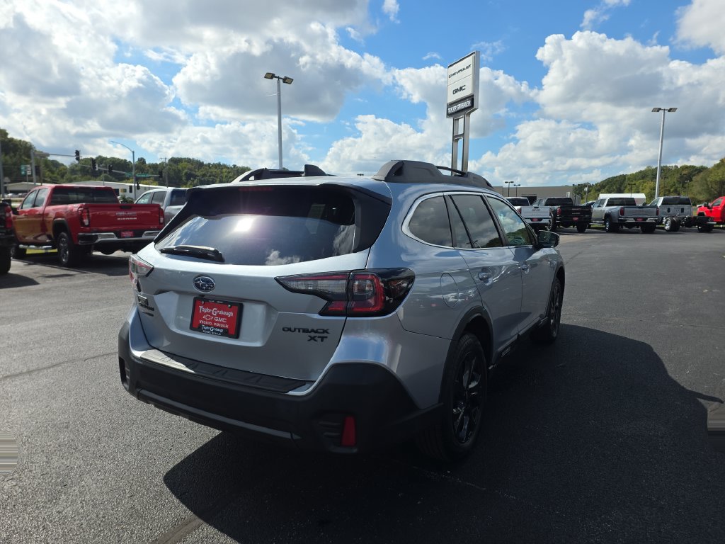 Used 2022 Subaru Outback Onyx Edition XT AWD/4WD image 8