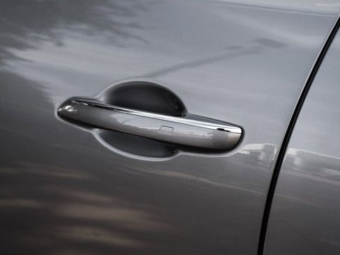 Used 2021 Genesis GV80 3.5T Advanced + w/ Prestige Package 07 image 52