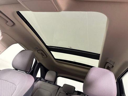 Used 2020 Ford Escape SE FWD image 24