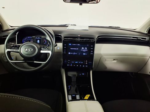Certified 2024 Hyundai Tucson SEL FWD image 14