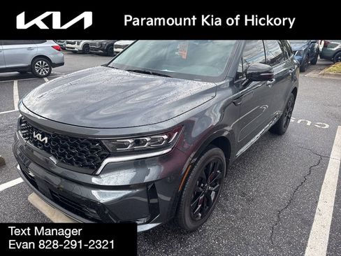 Used 2023 Kia Sorento SX image 4