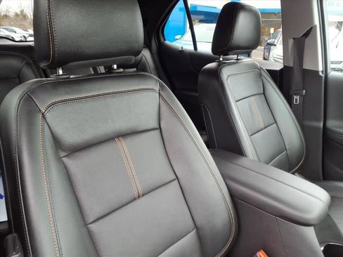 Used 2024 Chevrolet Equinox Premier image 23