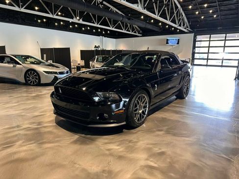 Used 2012 Ford Mustang Shelby GT500 w/ SVT Performance Pkg RWD image 2