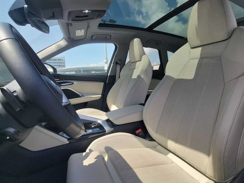 Certified 2025 Audi Q5 Premium Plus w/ Premium Plus AWD/4WD image 15