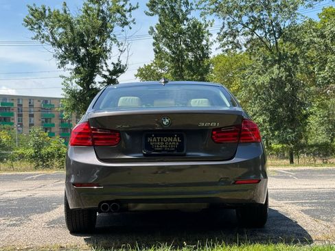 Used 2013 BMW 328i xDrive Sedan AWD/4WD image 14