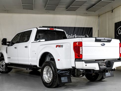 Used 2022 Ford F450 Lariat w/ Chrome Package image 10