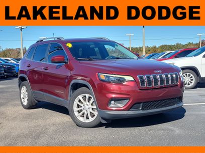 Used 2019 Jeep Cherokee Latitude w/ Popular Appearance Group
