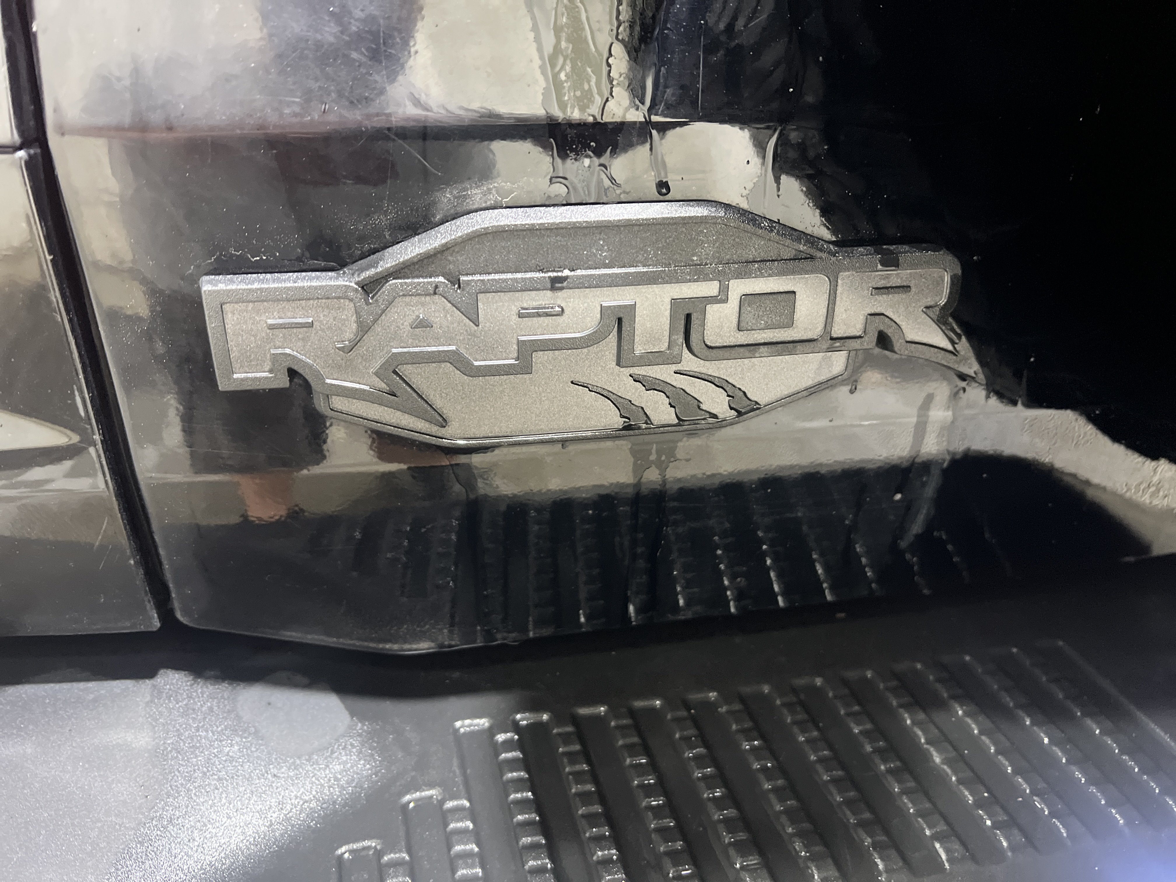 Used 2024 Ford Bronco Raptor w/ Interior Carbon Fiber Pack 6 AWD/4WD image 5