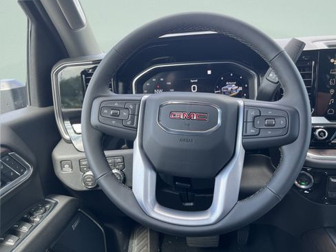 New 2026 GMC Sierra 2500 SLT w/ SLT Premium Package AWD/4WD image 23