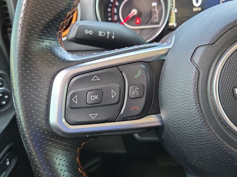 Used 2021 Jeep Gladiator Mojave AWD/4WD image 21
