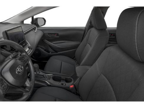 Used 2025 Toyota Corolla LE FWD image 8