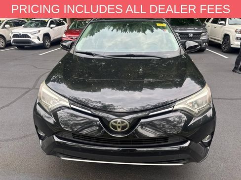 Used 2016 Toyota RAV4 Limited FWD image 11
