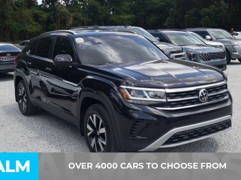 Used 2021 Volkswagen Atlas Cross Sport SE FWD image 2