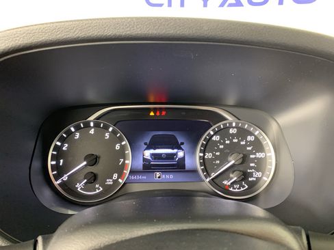 Used 2022 Nissan Frontier SV w/ Technology Package RWD image 21