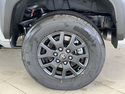 New 2026 Toyota 4Runner SR5 image 13