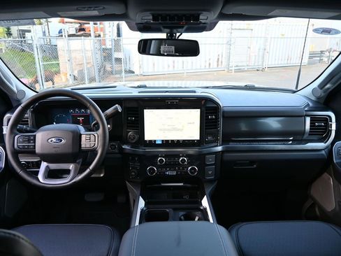 New 2025 Ford F350 Lariat w/ Lariat Ultimate Package image 35